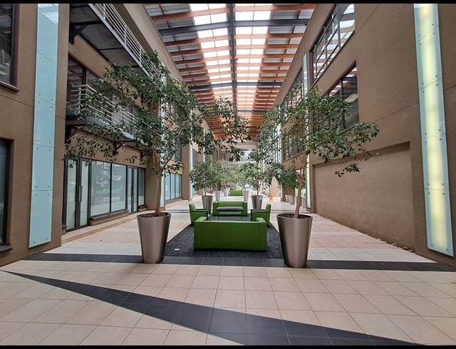 612M² OFFICE TO LET IN ILLOVO